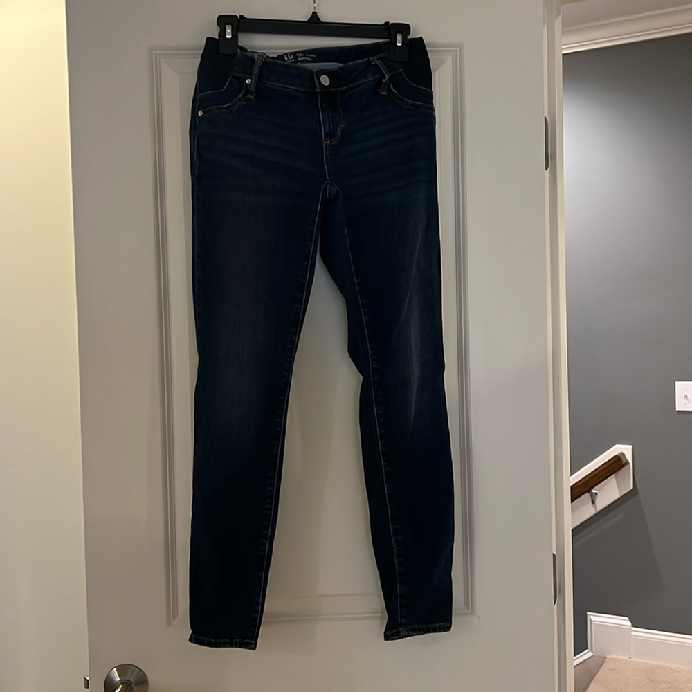 Gap true skinny maternity blue jeans